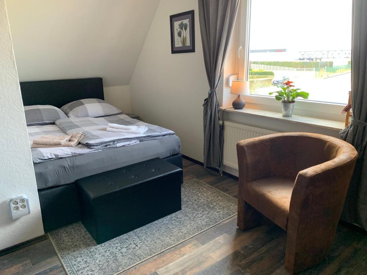 Privates Ferienzimmer An Der Nordsee Хузум Екстериор снимка